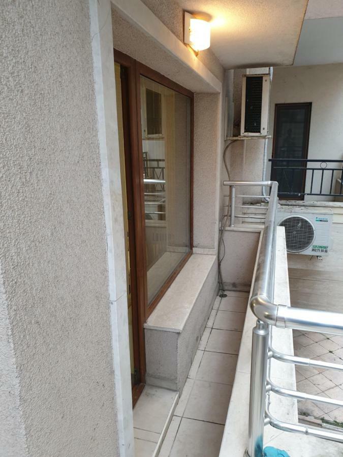 Apartment In The Center Βάρνα Εξωτερικό φωτογραφία